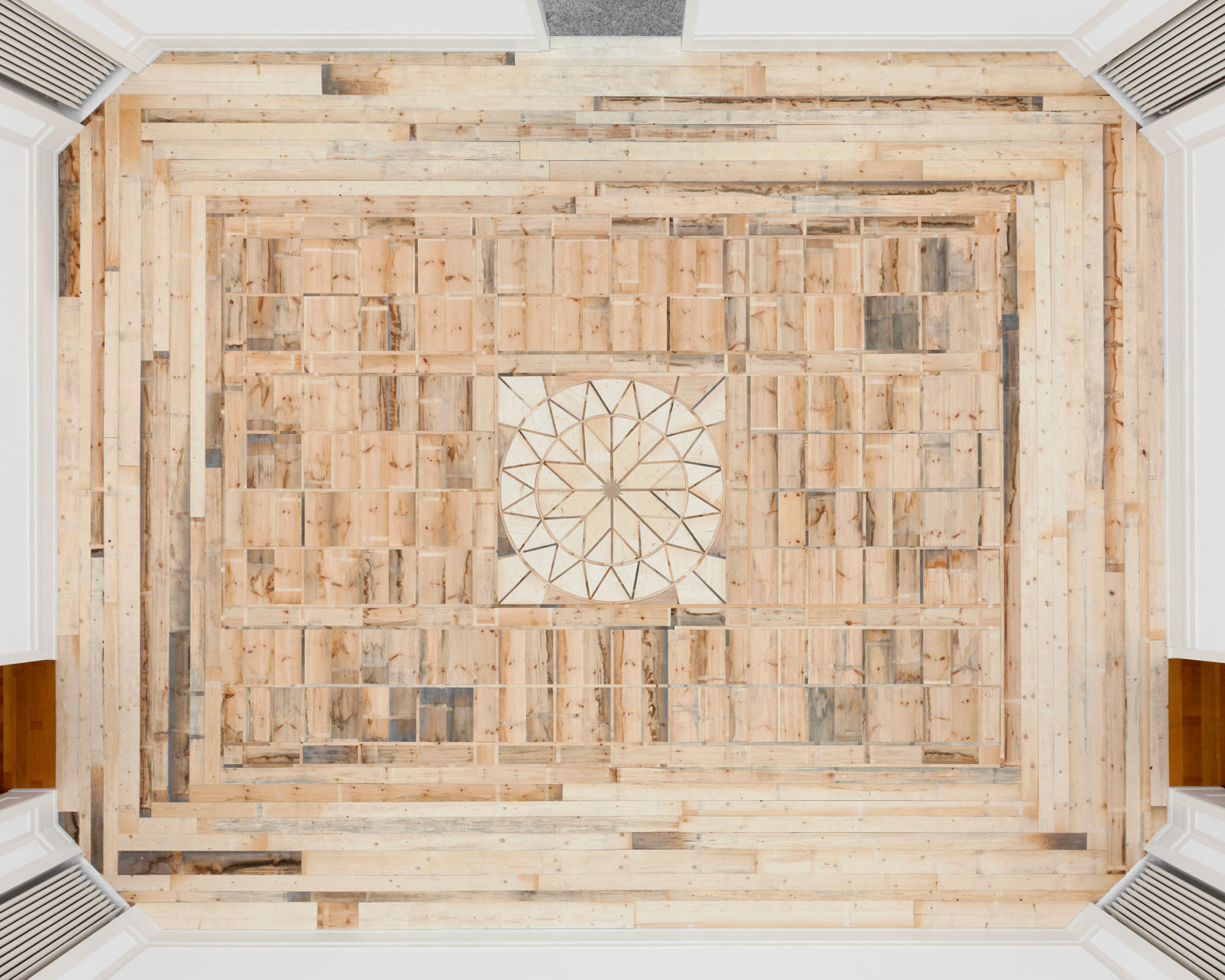 imported KHBern_VOverton_2013-08_Floor 2018